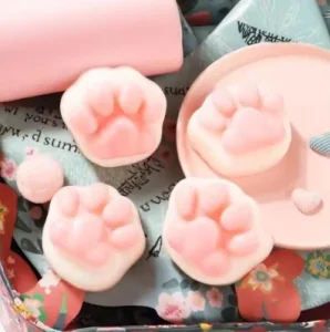 New Arrival Cute Cleansing Cat’s Paw Soap Customization PackageHigh Quality Ingredients Soap