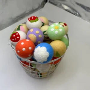 Factory Direct Non Toxic Hypoallergenic Scratch Resistant Wool Spheres for Laundry Accessories